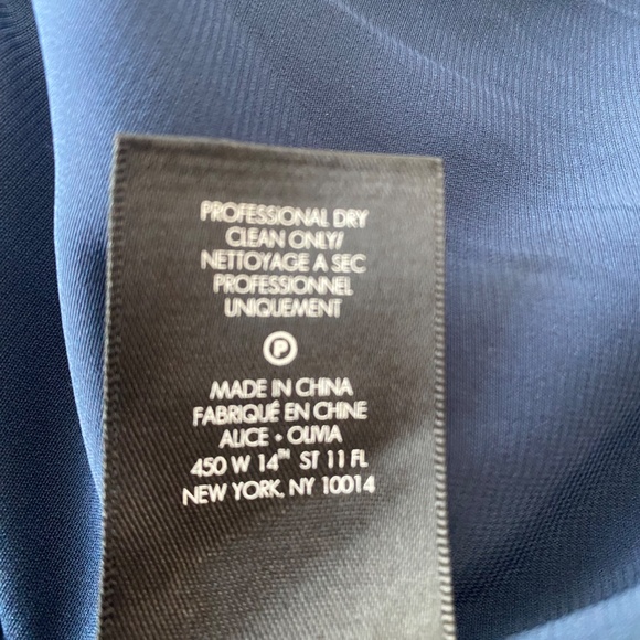 Alice + Olivia 6 Callan Stripe Silk Blend Romper - Picture 14 of 14